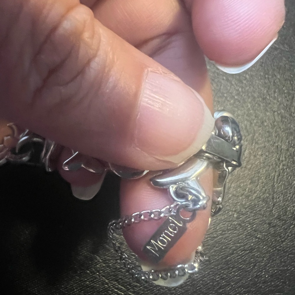 VTG Monet silver tone bracelet with circle charm fold over clasp - Picture 2 of 7